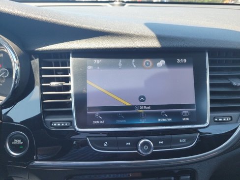 Used 2019 Buick Encore Sport Touring image 31