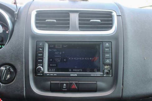 Used 2013 Dodge Avenger SE image 21