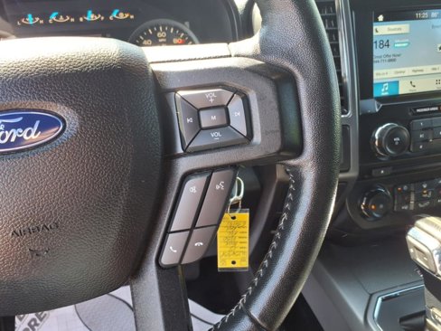 Used 2017 Ford F150 XLT image 17