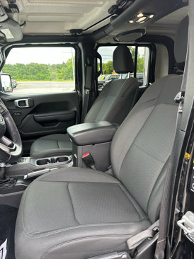Used 2022 Jeep Gladiator Sport image 12