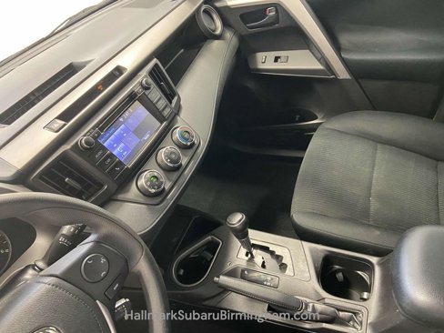 Used 2016 Toyota RAV4 LE image 21