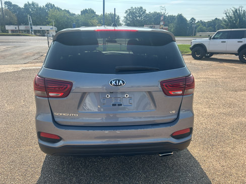Used 2020 Kia Sorento LX image 4