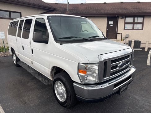 Used 2012 Ford E-150 and Econoline 150 Wagon image 1