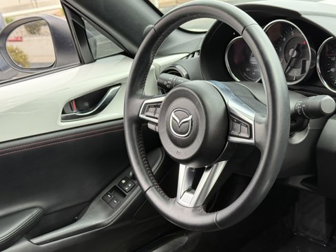 Used 2017 MAZDA MX-5 Miata RF Club image 22