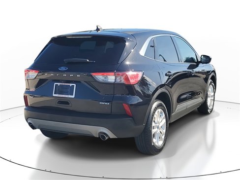 Used 2020 Ford Escape SE image 4