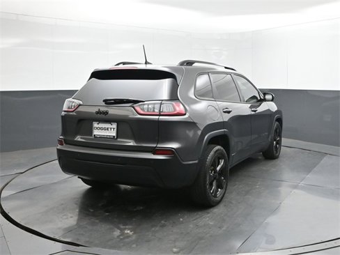 Used 2021 Jeep Cherokee Latitude Plus image 11