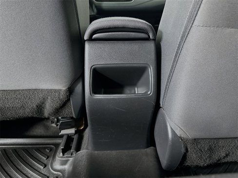 Used 2021 Toyota Corolla LE image 30