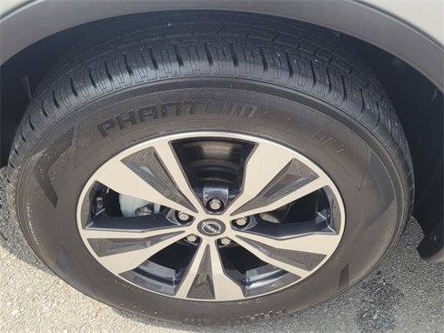 Used 2023 Nissan Murano SV image 15