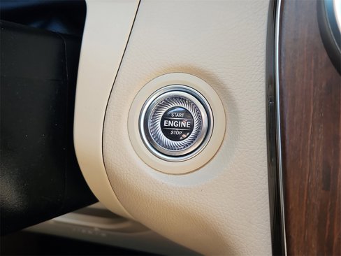 Used 2022 Mercedes-Benz GLC 300 4MATIC image 26