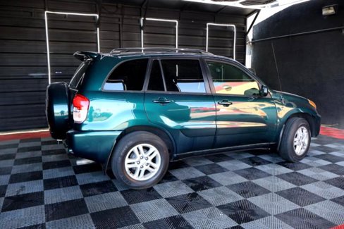 Used 2002 Toyota RAV4 2WD image 8