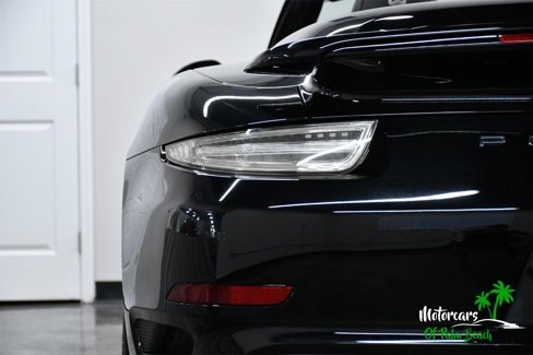 Used 2014 Porsche 911 Turbo image 9