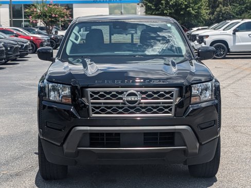 Used 2022 Nissan Frontier SV image 9