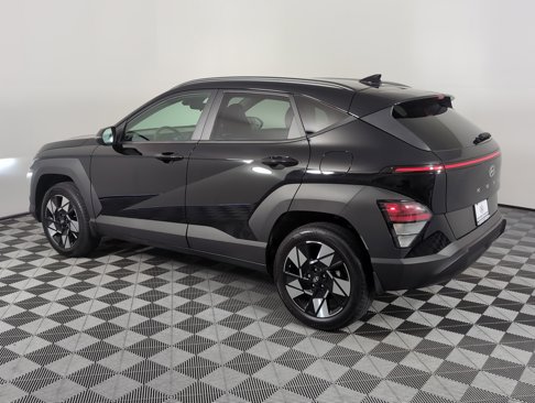 Used 2024 Hyundai Kona SEL image 10