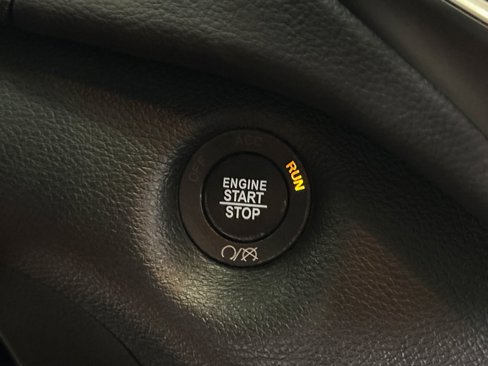 Certified 2022 Jeep Cherokee Latitude Lux image 29