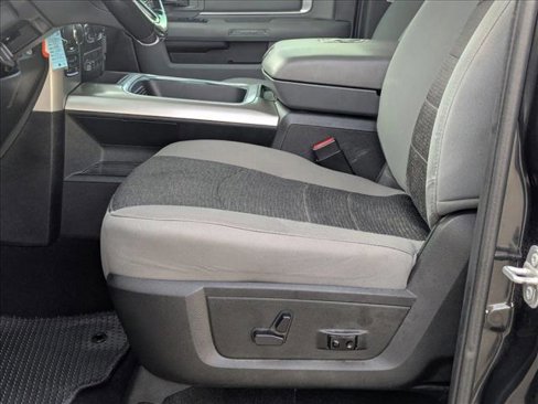 Used 2017 RAM 1500 Big Horn image 16
