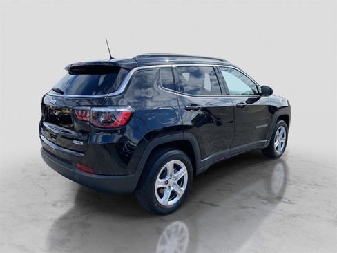 Used 2023 Jeep Compass Latitude w/ Convenience Group image 7