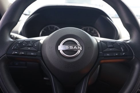 Used 2024 Nissan Sentra S image 24