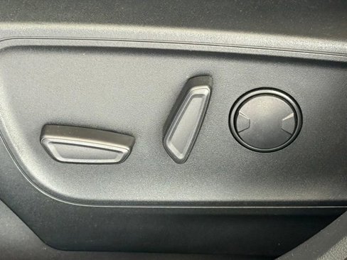 Used 2021 Ford Escape SE w/ Convenience Package image 17