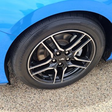 Used 2023 Ford Mustang Premium image 9