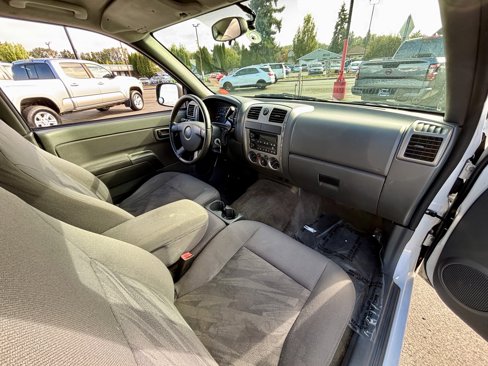 Used 2004 Chevrolet Colorado LS image 11