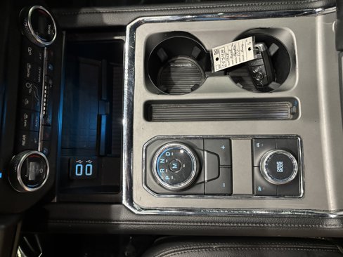 Used 2018 Ford Expedition Max XLT w/ Equipment Group 202A image 20