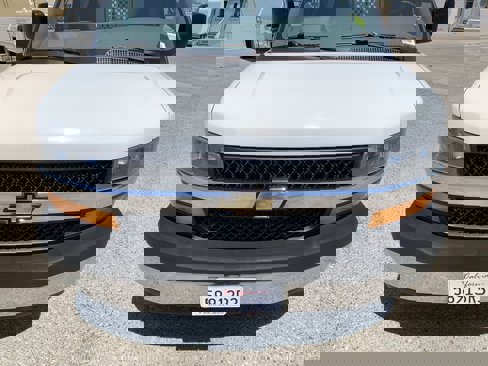 Used 2020 Chevrolet Express 2500 w/ Driver Convenience Package image 10