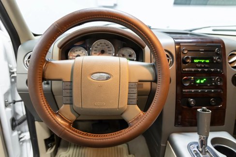 Used 2005 Ford F150 King Ranch image 16