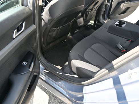 Used 2022 Kia K5 LXS image 29