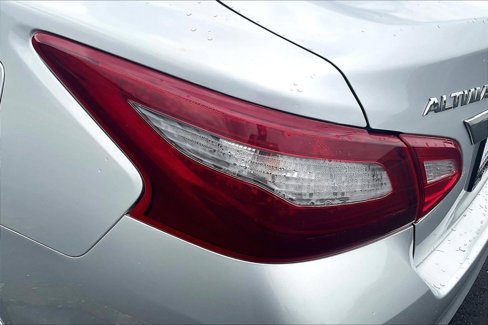 Used 2017 Nissan Altima 2.5 SV image 26