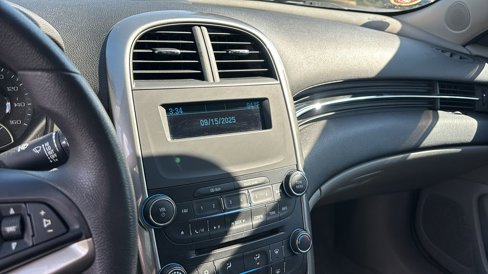 Used 2015 Chevrolet Malibu LS image 19