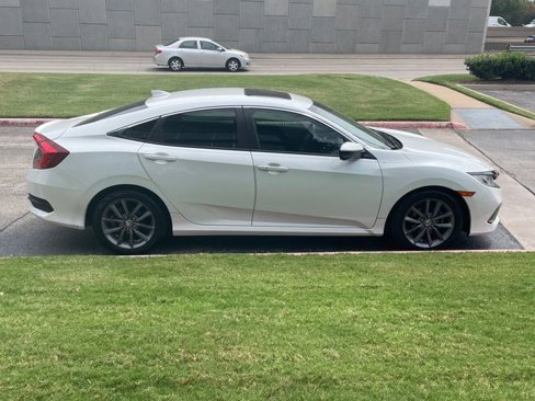 Used 2019 Honda Civic EX-L image 7