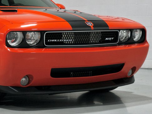 Used 2009 Dodge Challenger SRT8 image 39