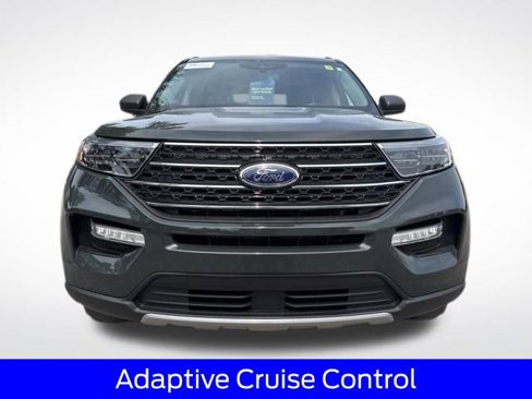 Certified 2022 Ford Explorer XLT w/ Equipment Group 202A image 9