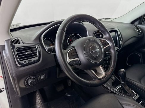 Used 2019 Jeep Compass Limited w/ Safety & Security Group image 9