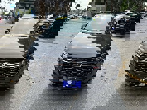 Used 2024 Chevrolet Trax RS w/ Sunroof Package image 9