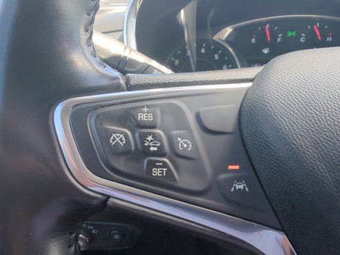 Used 2020 Chevrolet Equinox LT image 13