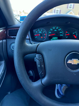 Used 2010 Chevrolet Impala LS image 20