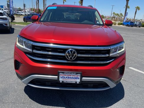Certified 2022 Volkswagen Atlas SE image 2