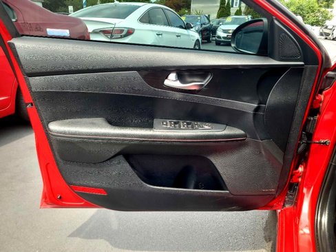 Used 2020 Kia Forte GT image 30