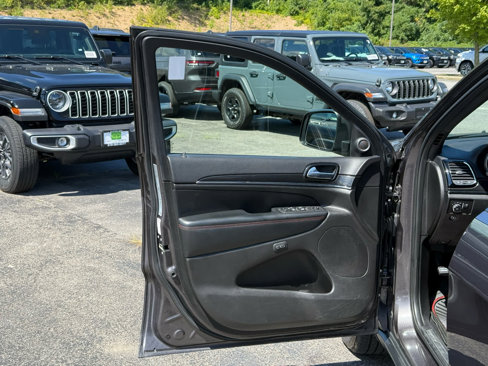 Certified 2021 Jeep Grand Cherokee Trailhawk image 19