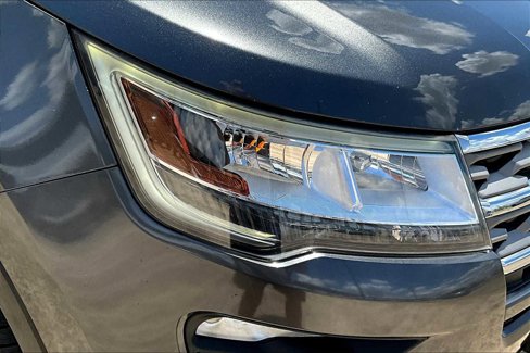 Used 2018 Ford Explorer XLT w/ Equipment Group 202A image 25