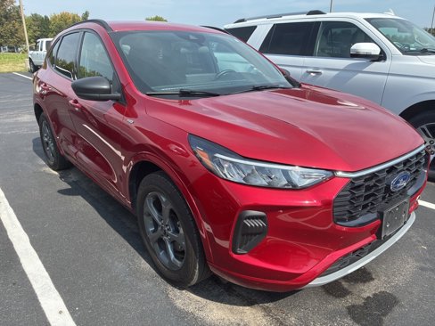 Used 2023 Ford Escape ST-Line w/ Tech Pack #1 image 2