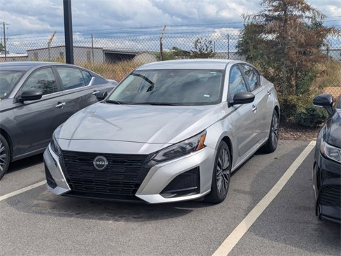 Certified 2024 Nissan Altima 2.5 SV image 4