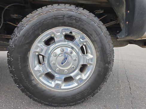 Used 2016 Ford F250 XLT w/ XLT Premium Package image 33