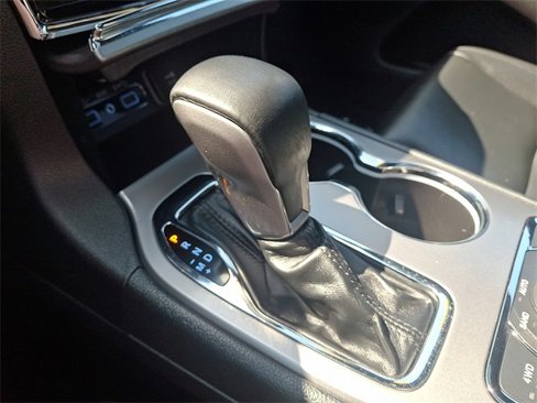Used 2021 Jeep Grand Cherokee Limited w/ Premium Lighting Group image 15