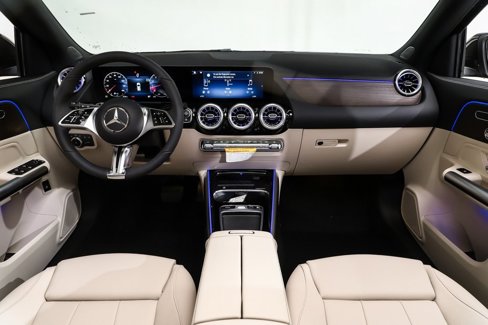 New 2025 Mercedes-Benz GLA 250 4MATIC image 7