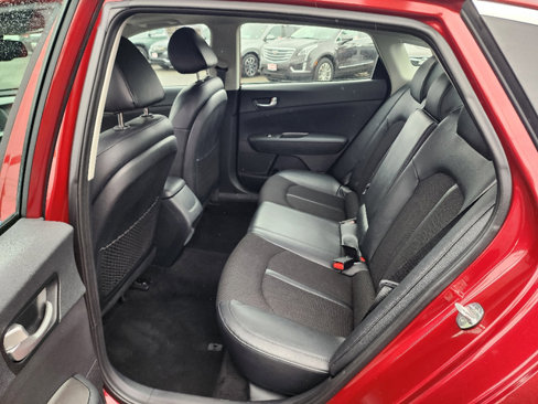 Used 2019 Kia Optima S w/ S Panoramic Sunroof Package image 32