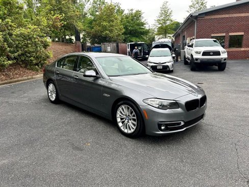 Used 2016 BMW 528i Sedan image 9
