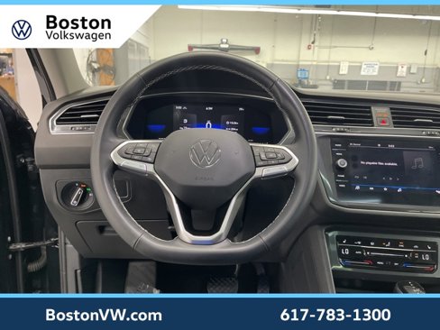 Certified 2022 Volkswagen Tiguan SE image 15