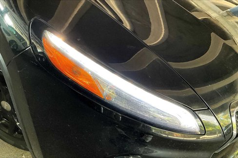 Used 2015 Jeep Cherokee Latitude image 27